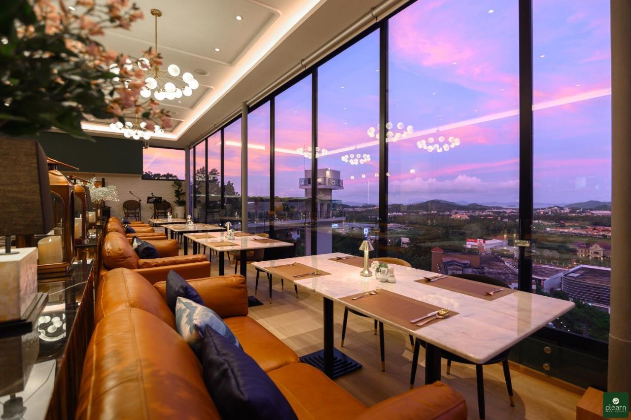 Hilltop Wellness Resort Kathu Bagian luar foto