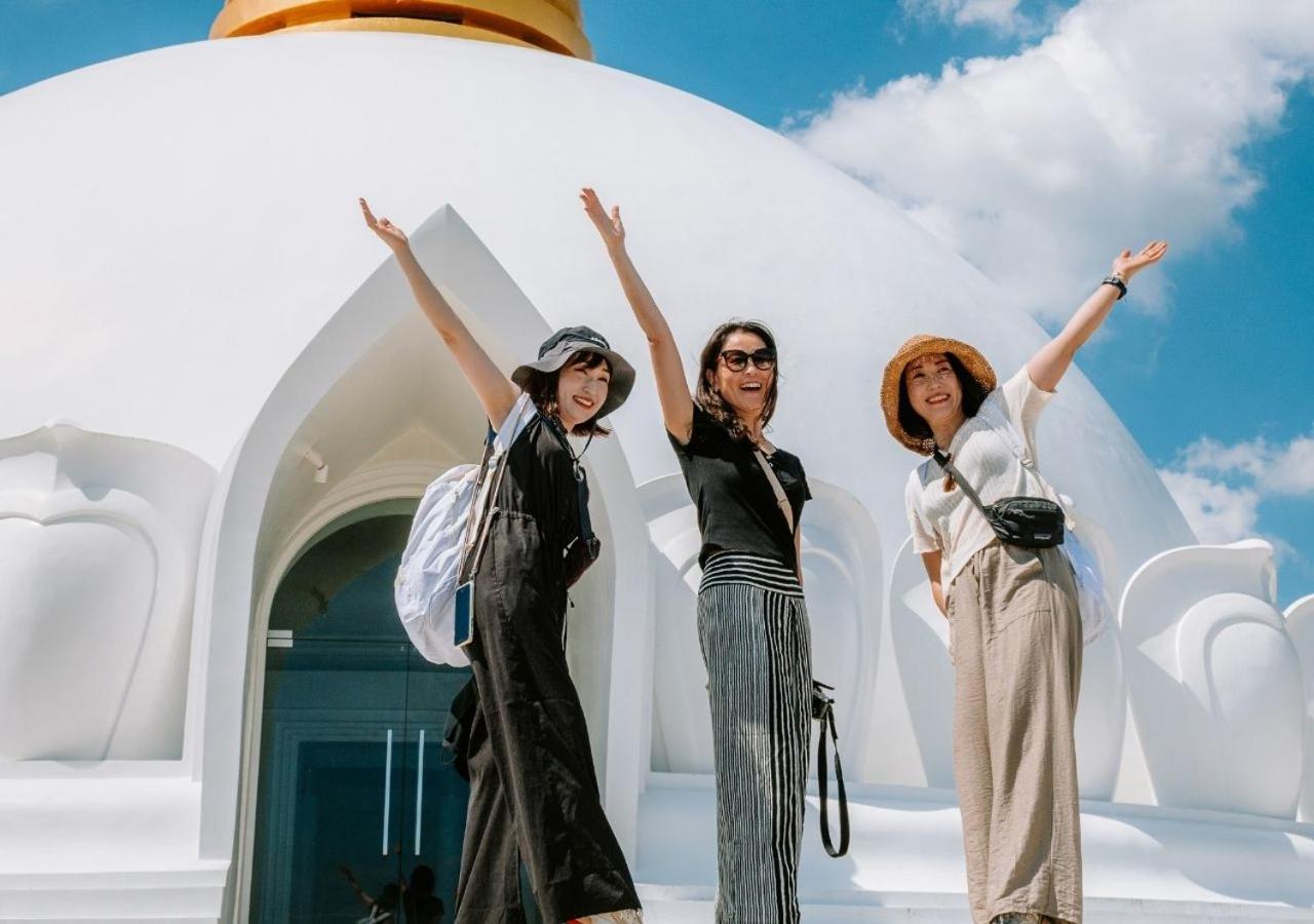 Hilltop Wellness Resort Kathu Bagian luar foto