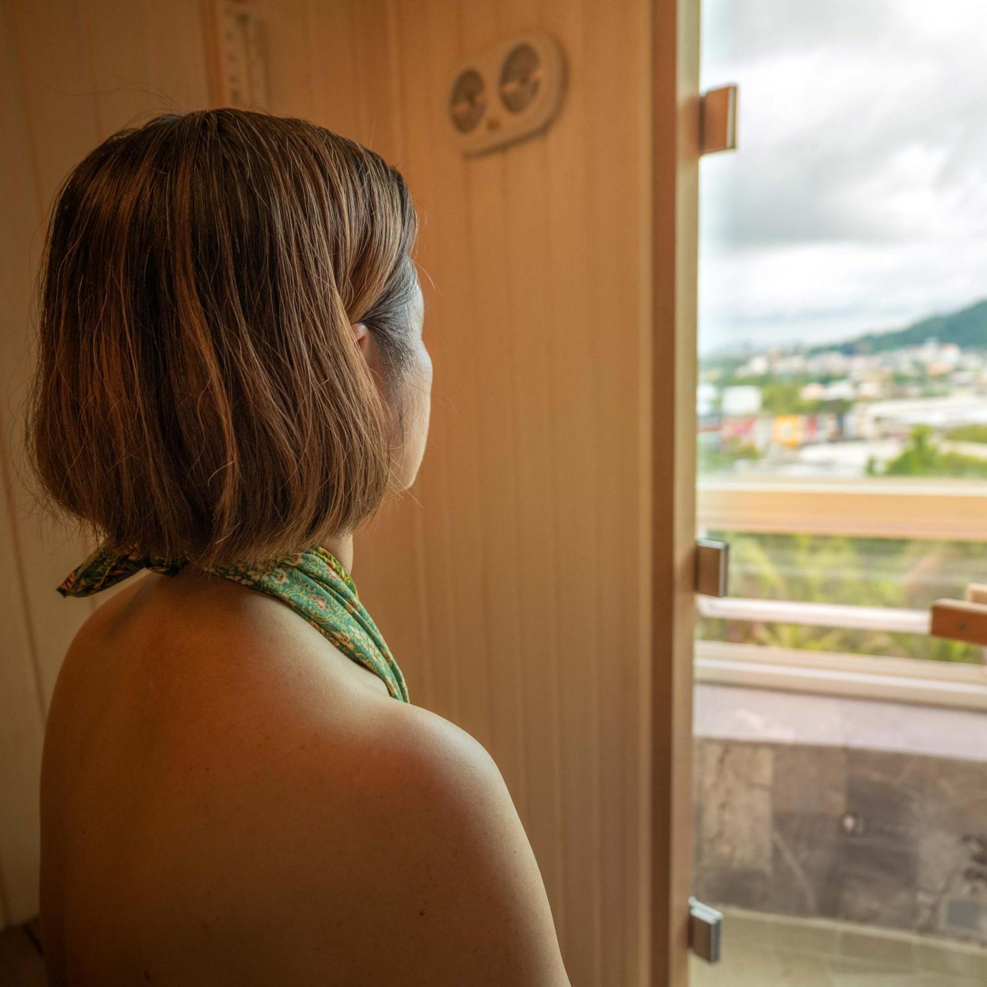 Hilltop Wellness Resort Kathu Bagian luar foto