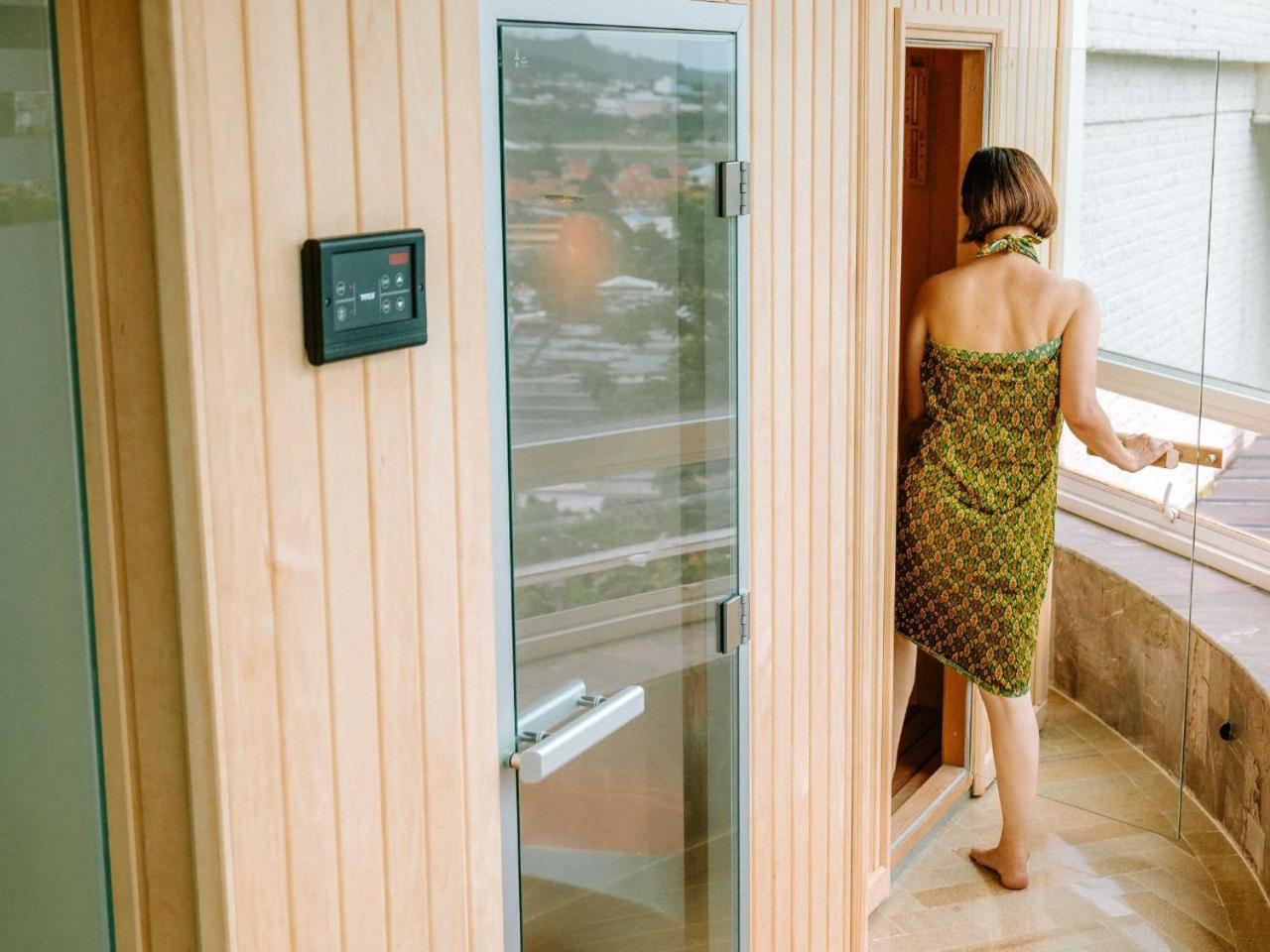 Hilltop Wellness Resort Kathu Bagian luar foto