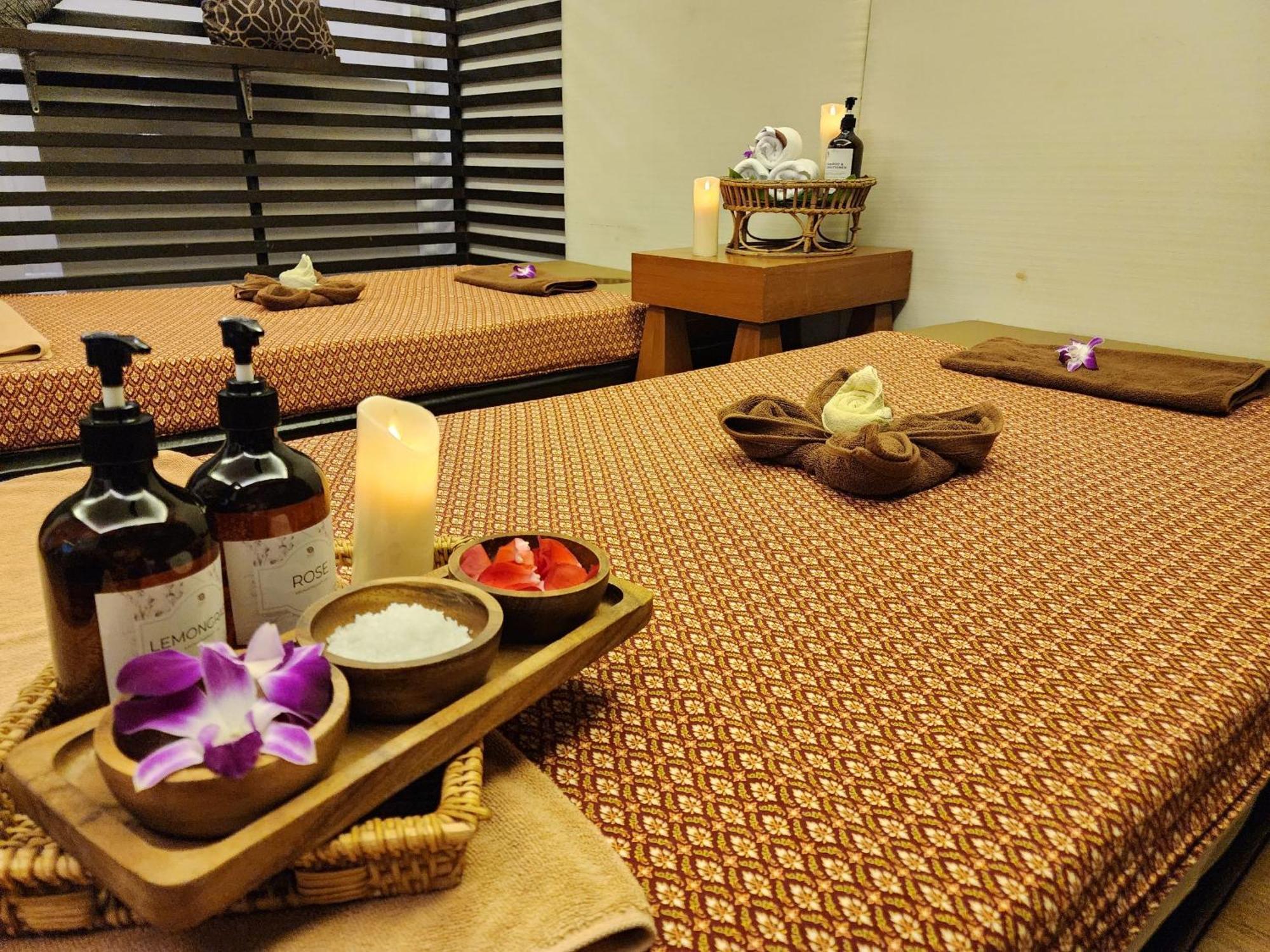 Hilltop Wellness Resort Kathu Bagian luar foto