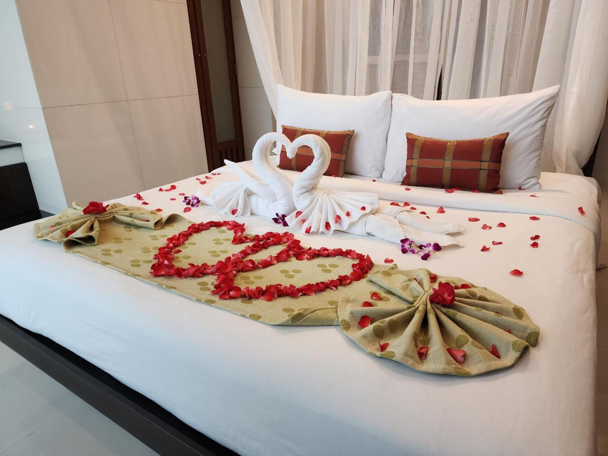 Hilltop Wellness Resort Kathu Bagian luar foto